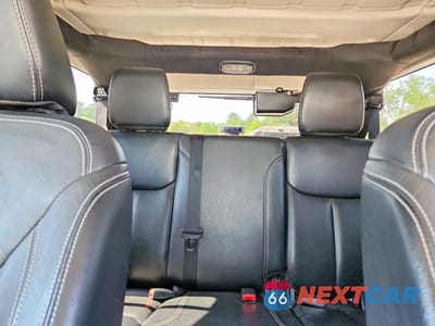 Zdjęcie 10 z 13 samochodu: 2015 JEEP WRANGLER UNLIMITED SAHARA VIN:1C4BJWEG0FL685882 - miniatura