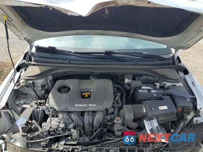 Zdjęcie 11 z 12 samochodu: 2018 HYUNDAI ELANTRA VALUE EDITION VIN:5NPD84LF8JH259678 - miniatura