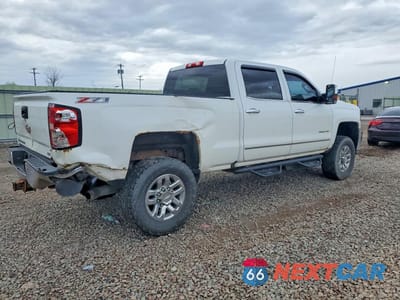 Trzecie zdjęcie samochodu z tyłu: 2017 CHEVROLET SILVERADO K3500 LTZ VIN:1GC4K0CY8HF185789 - miniatura
