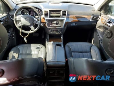 Zdjęcie 8 z 13 samochodu: 2013 MERCEDES-BENZ GL 450 4MATIC VIN:4JGDF7CE1DA254537 - miniatura