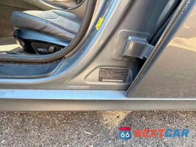 Zdjęcie 10 z 10 samochodu: 2011 BMW 335 XI VIN:WBAPL5C57BA742397 - miniatura