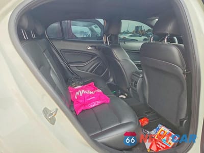 Zdjęcie 10 z 12 samochodu: 2018 MERCEDES-BENZ GLA 250 VIN:WDCTG4EB1JJ406269 - miniatura