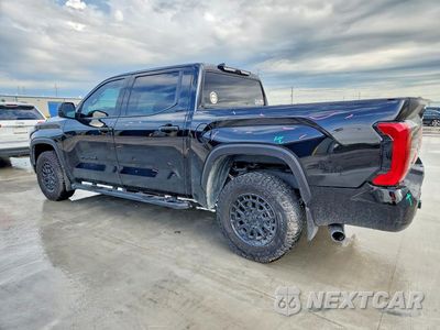 Drugie zdjęcie samochodu z przodu: 2025 TOYOTA TUNDRA SR5 VIN:5TFLA5DB8SX322365 - miniatura