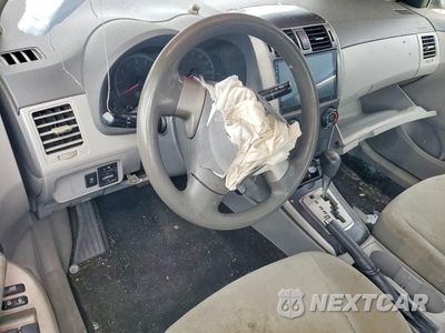 Zdjęcie 8 z 12 samochodu: 2010 TOYOTA COROLLA LE VIN:1NXBU4EE1AZ215787 - miniatura