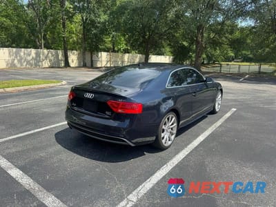 Czwarte zdjęcie samochodu z boku: 2015 AUDI A5 PREMIUM PLUS VIN:WAUMFAFR7FA049045 - miniatura