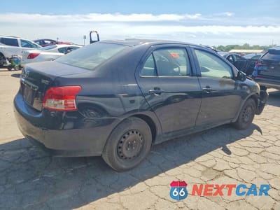 Trzecie zdjęcie samochodu z tyłu: 2012 TOYOTA YARIS FLEET VIN:JTDBT4K34CL017238 - miniatura