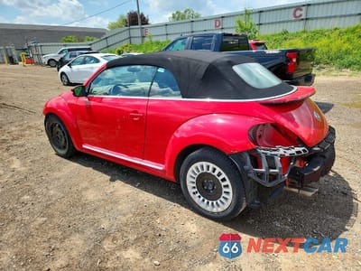 Drugie zdjęcie samochodu z przodu: 2015 VOLKSWAGEN BEETLE 1.8T VIN:3VW517AT2FM801150 - miniatura