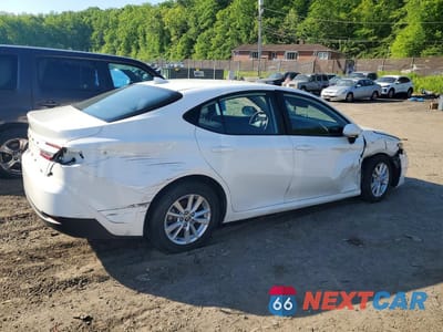 Trzecie zdjęcie samochodu z tyłu: 2025 TOYOTA CAMRY LE VIN:4T1DAACK0SU520983 - miniatura