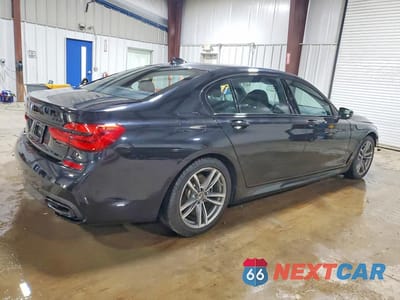 Trzecie zdjęcie samochodu z tyłu: 2019 BMW 740 XI VIN:WBA7E4C56KGV28731 - miniatura