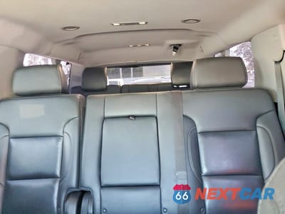 Zdjęcie 10 z 13 samochodu: 2019 CHEVROLET SUBURBAN K1500 LT VIN:1GNSKHKC6KR143937 - miniatura