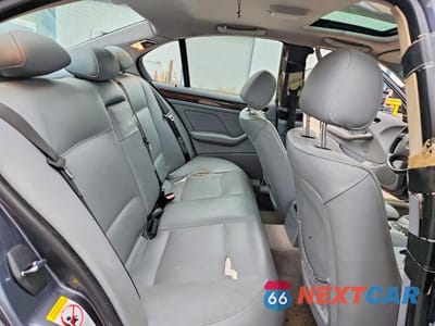 Zdjęcie 10 z 13 samochodu: 2003 BMW 325 XI VIN:WBAEU33413PM56706 - miniatura