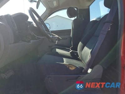 Zdjęcie 7 z 12 samochodu: 2013 CHEVROLET SILVERADO K1500 VIN:1GCNKPE00DZ391900 - miniatura