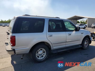 Trzecie zdjęcie samochodu z tyłu: 2001 FORD EXPEDITION XLT VIN:1FMRU15W41LA02876 - miniatura