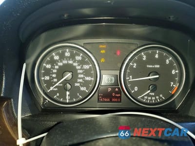 Zdjęcie 9 z 13 samochodu: 2009 BMW 328 I VIN:WBAPH77529NM27338 - miniatura