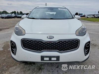 Piąte zdjęcie samochodu w środku: 2017 KIA SPORTAGE VIN:KNDPMCAC6H7293421 - miniatura