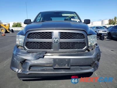 Piąte zdjęcie samochodu w środku: 2013 RAM 1500 ST VIN:1C6RR6KT0DS604740 - miniatura