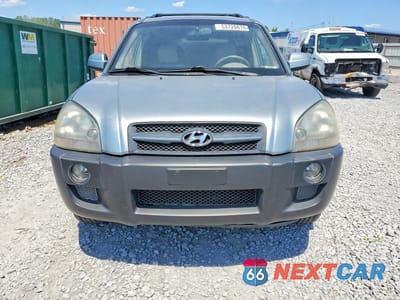 Piąte zdjęcie samochodu w środku: 2005 HYUNDAI TUCSON GLS VIN:KM8JN12D05U227356 - miniatura