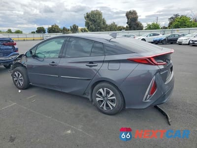 Drugie zdjęcie samochodu z przodu: 2017 TOYOTA PRIUS PRIME PREMIUM VIN:JTDKARFP2H3028780 - miniatura