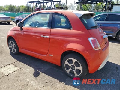Drugie zdjęcie samochodu z przodu: 2015 FIAT 500 ELECTRIC VIN:3C3CFFGE0FT656991 - miniatura