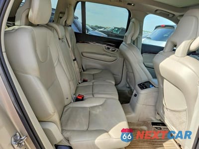 Zdjęcie 10 z 12 samochodu: 2016 VOLVO XC90 T8 VIN:YV4BC0PK7G1053108 - miniatura