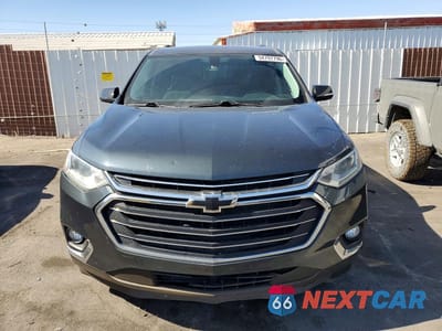Piąte zdjęcie samochodu w środku: 2019 CHEVROLET TRAVERSE LT VIN:1GNERGKW8KJ254310 - miniatura