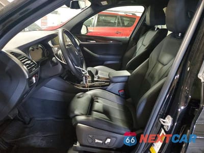 Zdjęcie 7 z 13 samochodu: 2018 BMW X3 XDRIVE30I VIN:5UXTR9C50JLD67044 - miniatura
