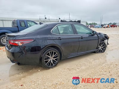 Trzecie zdjęcie samochodu z tyłu: 2022 TOYOTA CAMRY SE VIN:4T1G11AK3NU642936 - miniatura