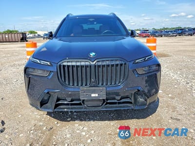 Piąte zdjęcie samochodu w środku: 2023 BMW X7 XDRIVE40I VIN:5UX23EM02P9P36482 - miniatura