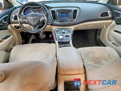 Zdjęcie 8 z 12 samochodu: 2016 CHRYSLER 200 LIMITED VIN:1C3CCCAB6GN137192 - miniatura