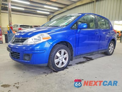 2012 NISSAN VERSA 1.8 S 3N1BC1CP3CK208713 - główne zdjęcie licytacji z USA - miniatura