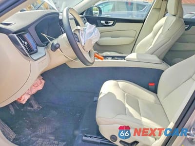 Zdjęcie 7 z 13 samochodu: 2025 VOLVO XC60 PLUS VIN:YV4M12RCXS1135455 - miniatura