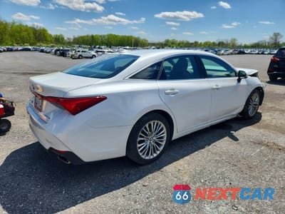 Trzecie zdjęcie samochodu z tyłu: 2019 TOYOTA AVALON LIMITED VIN:4T1BZ1FB8KU032683 - miniatura