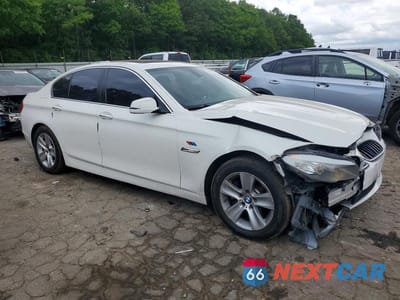 Czwarte zdjęcie samochodu z boku: 2012 BMW 528 I VIN:WBAXG5C55CDW24983 - miniatura