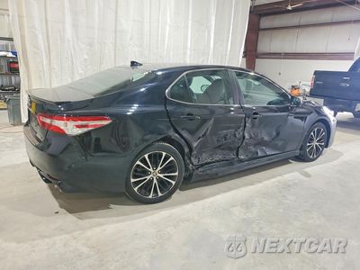 Trzecie zdjęcie samochodu z tyłu: 2020 TOYOTA CAMRY SE VIN:4T1G11AK1LU948739 - miniatura