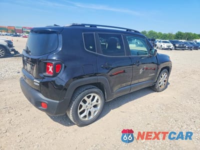 Trzecie zdjęcie samochodu z tyłu: 2018 JEEP RENEGADE LATITUDE VIN:ZACCJABB8JPJ06994 - miniatura