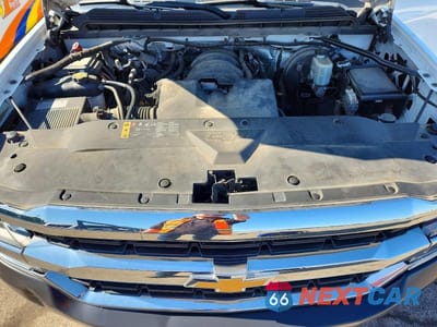 Zdjęcie 11 z 12 samochodu: 2018 CHEVROLET SILVERADO K1500 VIN:1GCVKNEHXJZ284438 - miniatura