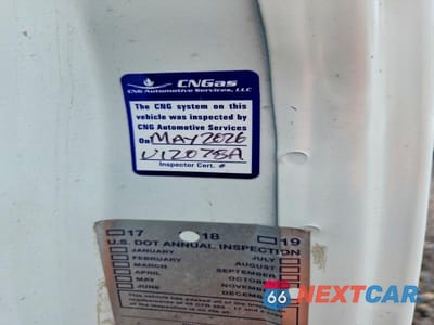Zdjęcie 13 z 13 samochodu: 2013 CHEVROLET EXPRESS 2500 CARGO UTILITY / SERVICE VAN VIN:1GCWGFCB7D1902117 - miniatura