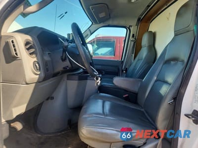 Zdjęcie 7 z 13 samochodu: 2011 FORD E450 REFRIGERATED BOX TRUCK VIN:1FDXE4FL4BDA36600 - miniatura