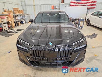 Piąte zdjęcie samochodu w środku: 2024 BMW 760 I VIN:WBA33EJ06RCR52512 - miniatura