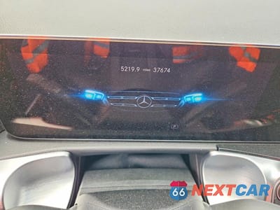 Zdjęcie 9 z 13 samochodu: 2023 MERCEDES-BENZ GLB 250 4MATIC VIN:W1N4M4HB5PW287998 - miniatura