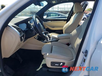Zdjęcie 7 z 13 samochodu: 2021 BMW X3 SDRIVE30I VIN:5UXTY3C00M9H83259 - miniatura