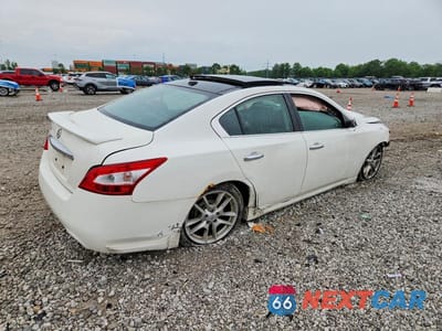 Trzecie zdjęcie samochodu z tyłu: 2011 NISSAN MAXIMA 3.5 S VIN:1N4AA5AP1BC863875 - miniatura