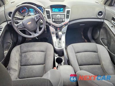 Zdjęcie 8 z 12 samochodu: 2016 CHEVROLET CRUZE LIMITED LT VIN:1G1PE5SB9G7210442 - miniatura