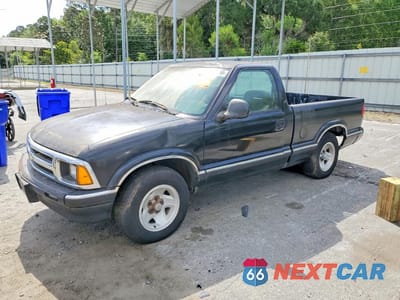 1996 CHEVROLET S TRUCK 1GCCS1440T8178703 - główne zdjęcie licytacji z USA - miniatura