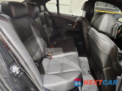 Zdjęcie 10 z 12 samochodu: 2007 BMW 550 I VIN:WBANB53527CP08339 - miniatura