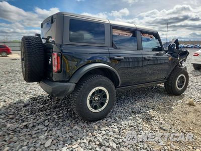 Trzecie zdjęcie samochodu z tyłu: 2024 FORD BRONCO BADLANDS VIN:1FMEE9BPXRLA57321 - miniatura
