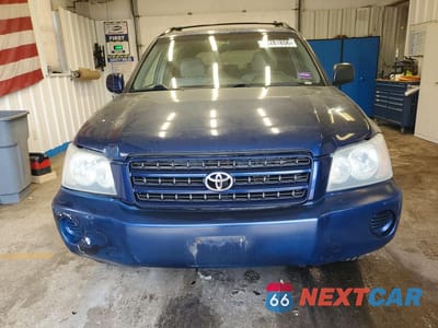Piąte zdjęcie samochodu w środku: 2003 TOYOTA HIGHLANDER BASE VIN:JTEGD21A730059911 - miniatura