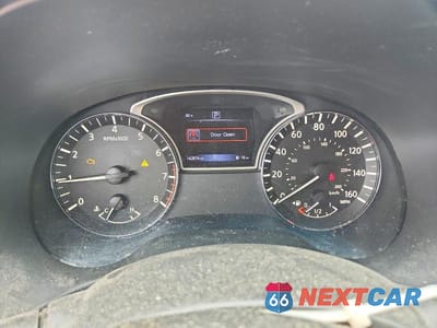 Zdjęcie 9 z 13 samochodu: 2018 NISSAN PATHFINDER PLATINUM VIN:5N1DR2MN6JC618556 - miniatura