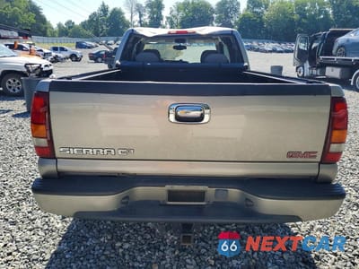 Zdjęcie 6 z 12 samochodu: 2001 GMC SIERRA K1500 C3 VIN:2GTEK69U811352158 - miniatura