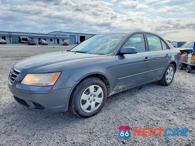 2010 HYUNDAI SONATA GLS 5NPET4AC0AH581372 - główne zdjęcie licytacji z USA - miniatura